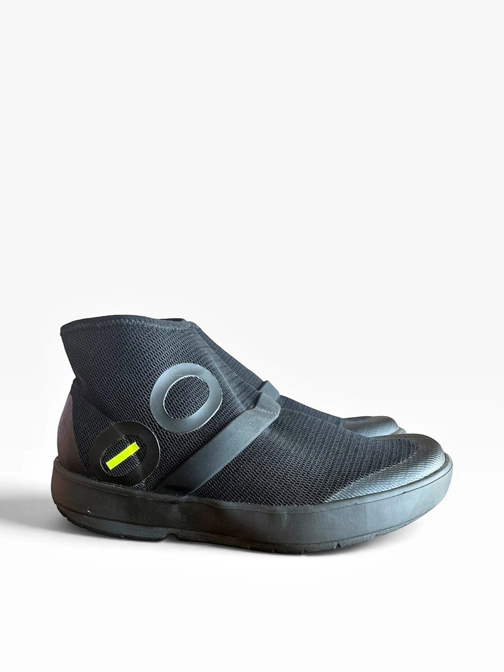 OOFOS Womens OOmg Low Black Size 11 EU 42 Mesh Recovery Shoes